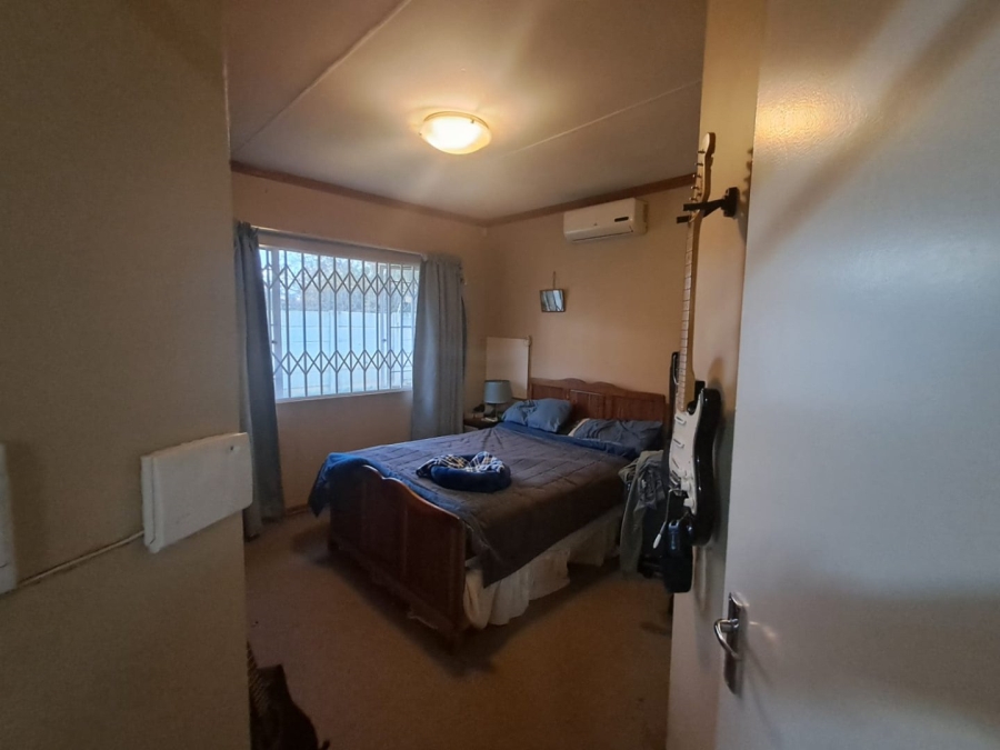 To Let 3 Bedroom Property for Rent in Langenhovenpark Free State